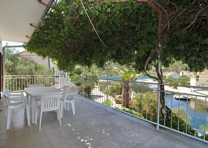 By The Sea Stupin Celine, - 2096 Appartement *